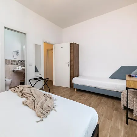 Ng L'acquedotto Гостьовий будинок Ольбія