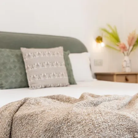 Ng L'acquedotto Konukevi 3*